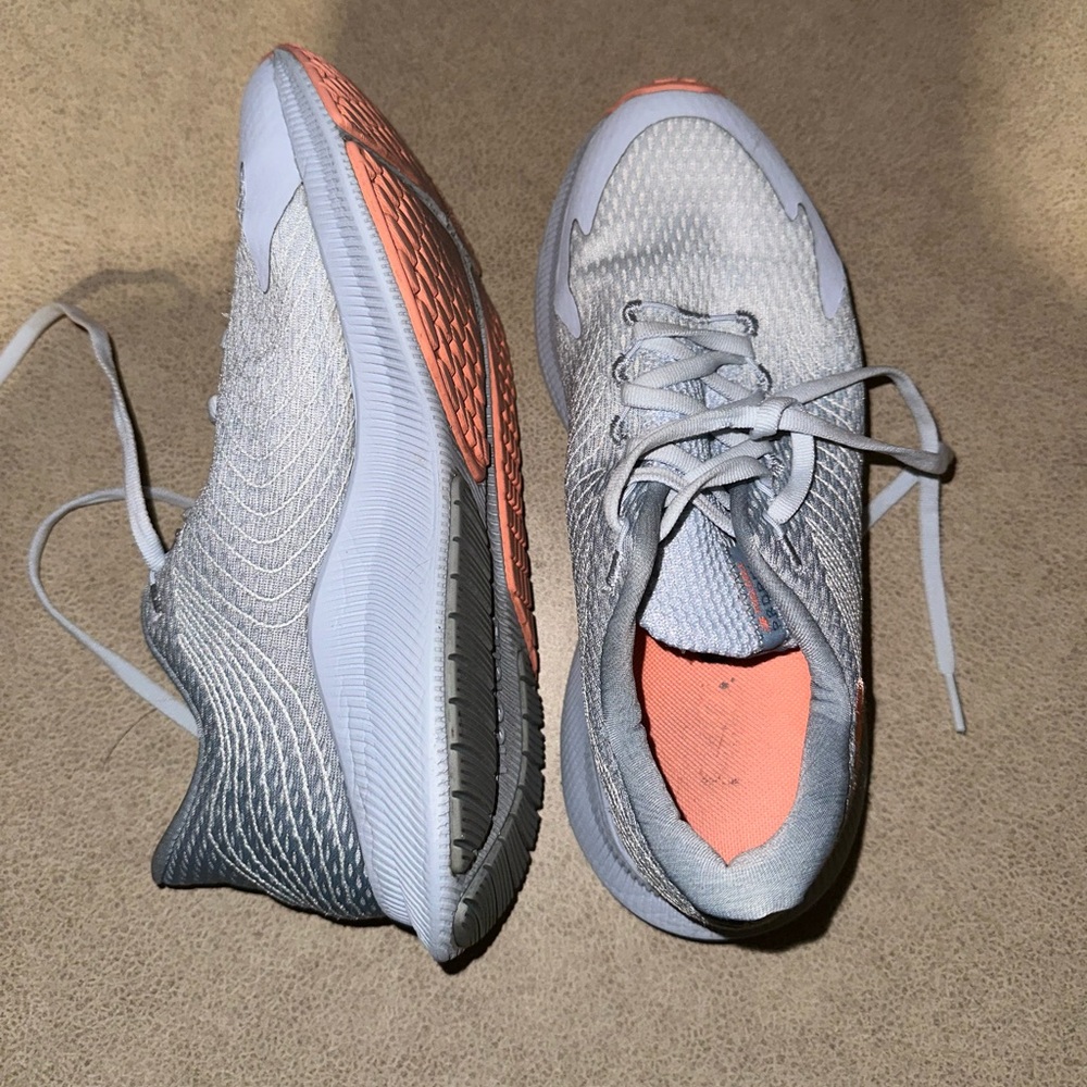 New Balance Fuel Cell sneaker